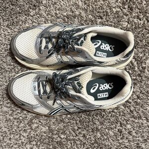 ASICS Men's Cream and Black Athletic Shoes